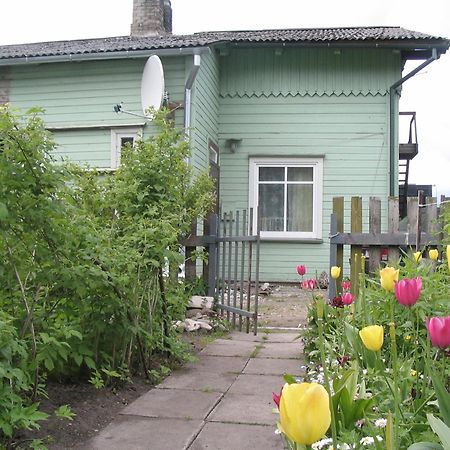 Frendlen Metsa Apartment Pärnu Buitenkant foto